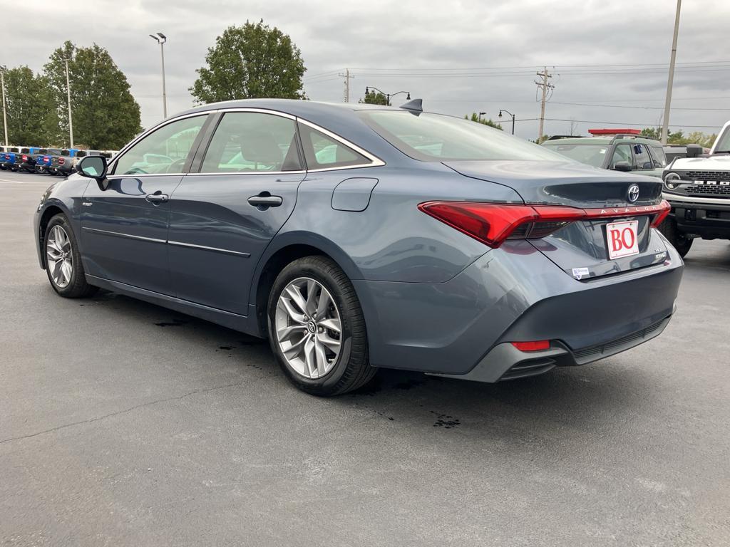 used 2019 Toyota Avalon Hybrid car, priced at $17,995
