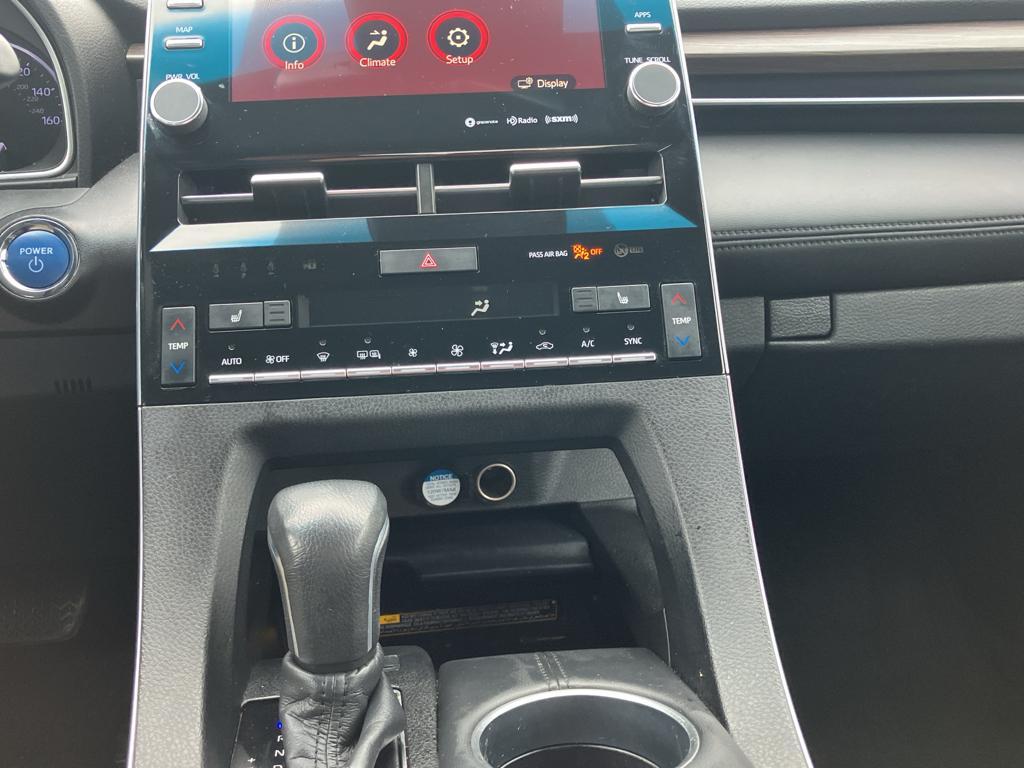 used 2019 Toyota Avalon Hybrid car, priced at $17,995