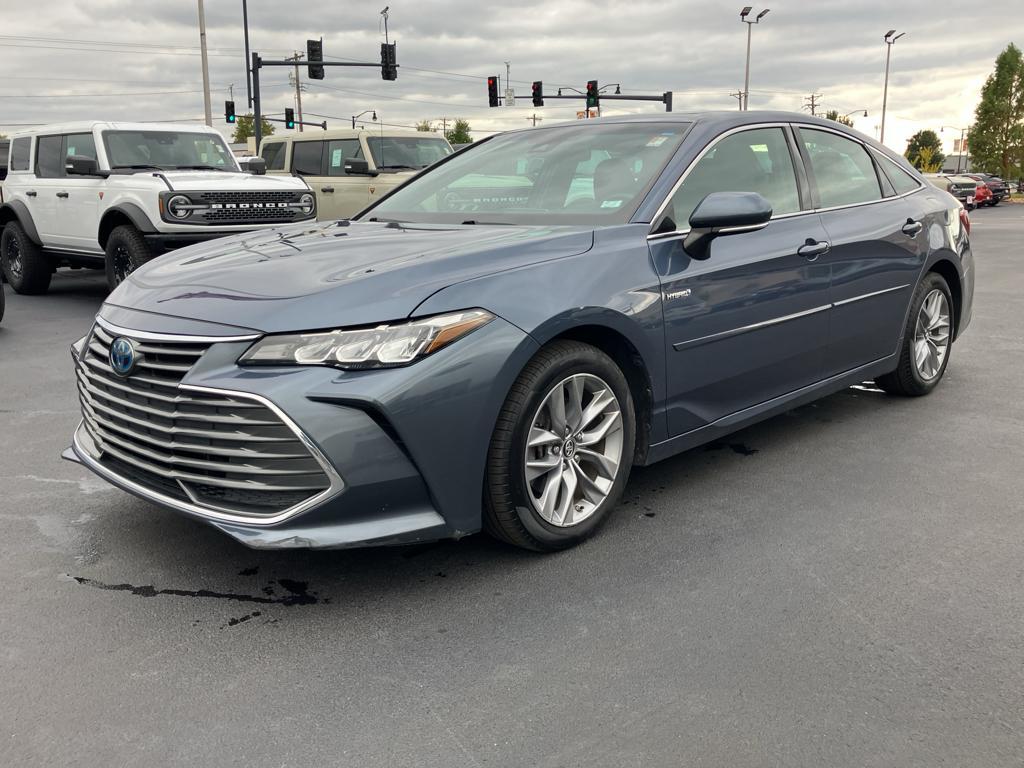used 2019 Toyota Avalon Hybrid car, priced at $17,995