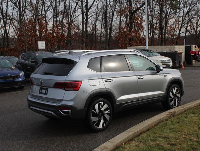 new 2024 Volkswagen Taos car, priced at $32,157