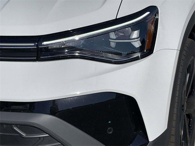 new 2025 Volkswagen Taos car, priced at $30,423