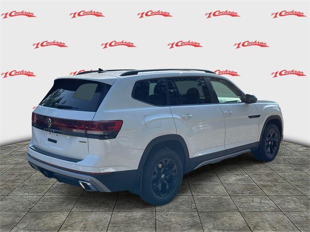 new 2026 Volkswagen Atlas car, priced at $50,681
