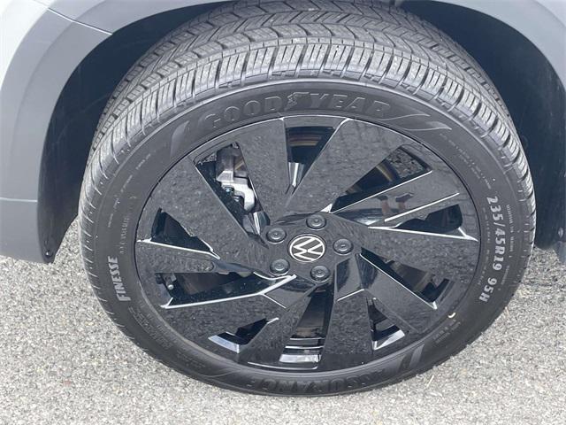 used 2024 Volkswagen Taos car, priced at $27,355