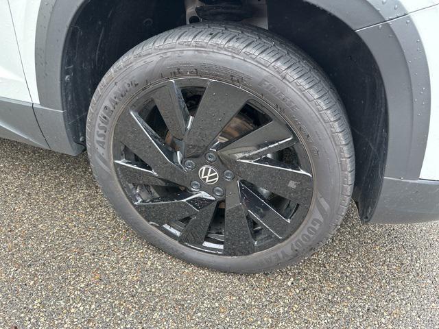 used 2024 Volkswagen Taos car, priced at $27,995