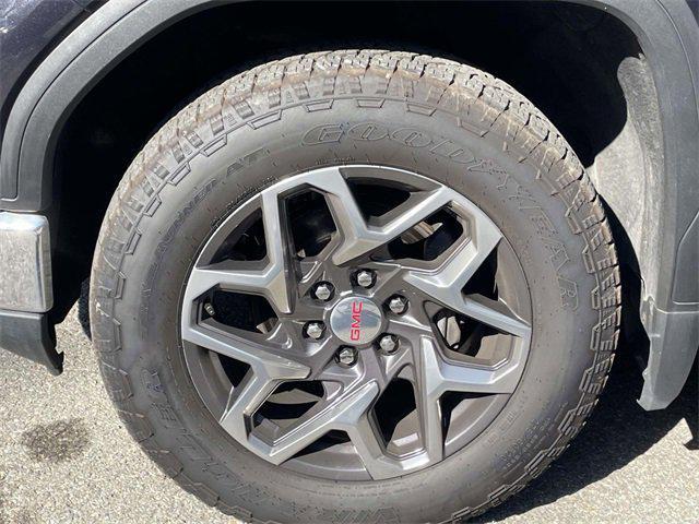 used 2022 GMC Sierra 1500 car, priced at $43,891