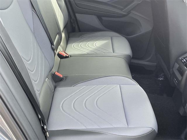 new 2025 Volkswagen Tiguan car, priced at $35,084