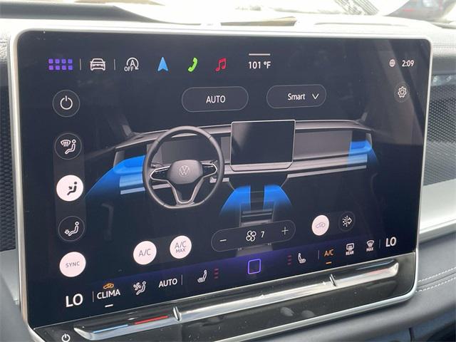 new 2025 Volkswagen Tiguan car, priced at $35,084