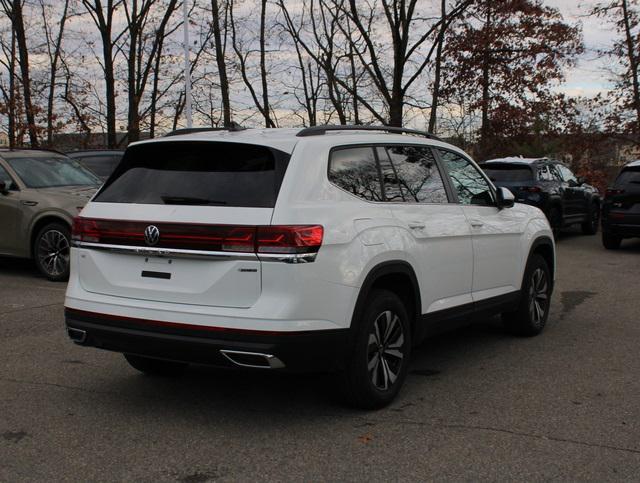 new 2025 Volkswagen Atlas car, priced at $40,010