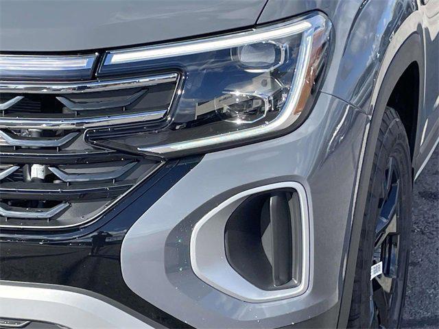 new 2026 Volkswagen Atlas car, priced at $48,609