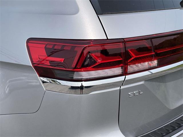 new 2025 Volkswagen Atlas car, priced at $47,952