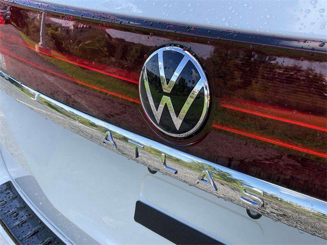 new 2026 Volkswagen Atlas car, priced at $41,821