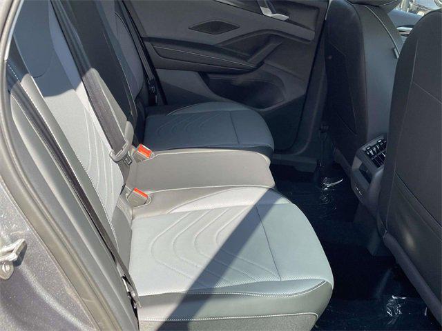 new 2025 Volkswagen Tiguan car, priced at $35,084