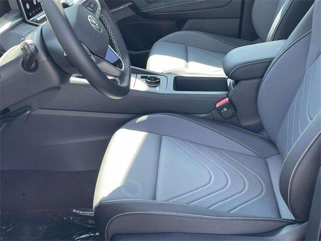 new 2025 Volkswagen Tiguan car, priced at $35,084