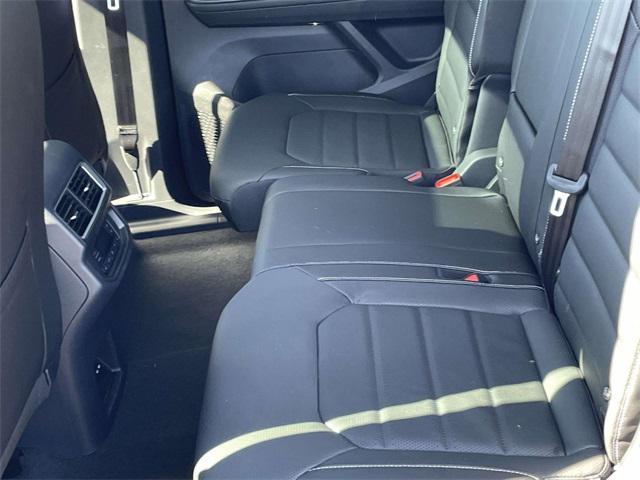 new 2025 Volkswagen Atlas car, priced at $47,791