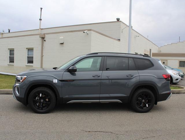 new 2025 Volkswagen Atlas car, priced at $47,226