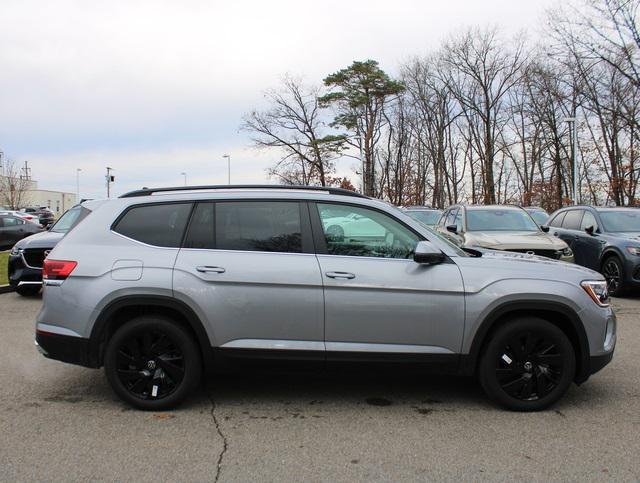 new 2025 Volkswagen Atlas car, priced at $48,445