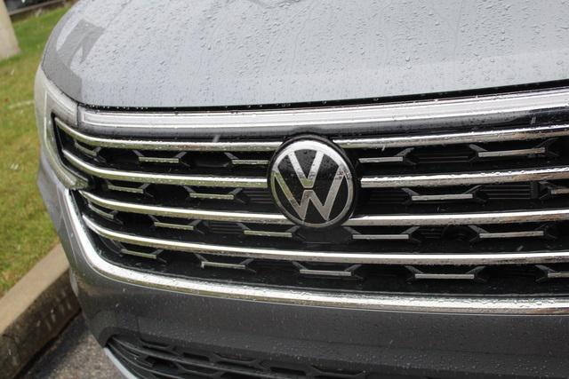 new 2024 Volkswagen Atlas car, priced at $46,227