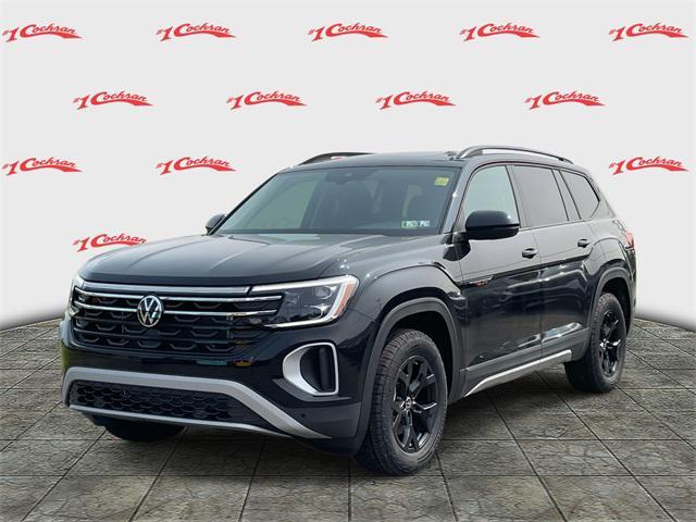 new 2025 Volkswagen Atlas car, priced at $47,034
