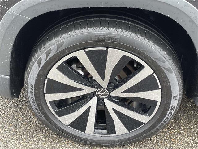 used 2022 Volkswagen Taos car, priced at $22,702