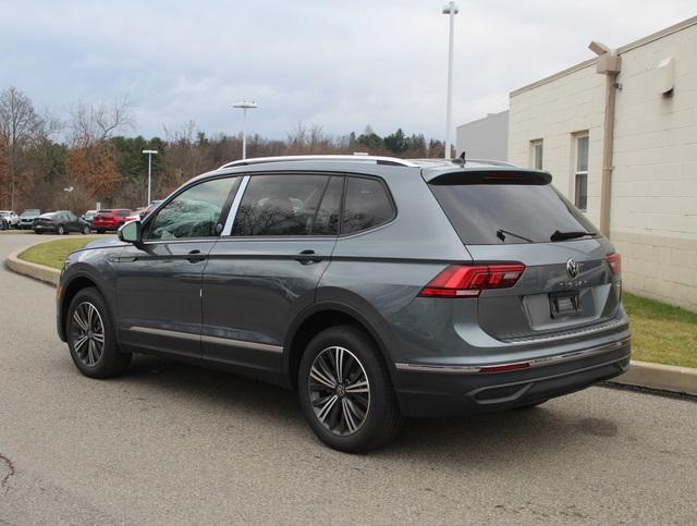 new 2024 Volkswagen Tiguan car, priced at $31,996