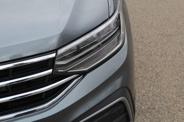 new 2024 Volkswagen Tiguan car, priced at $31,996