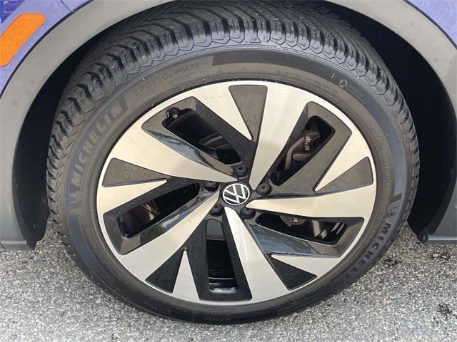 used 2021 Volkswagen ID.4 car, priced at $14,957