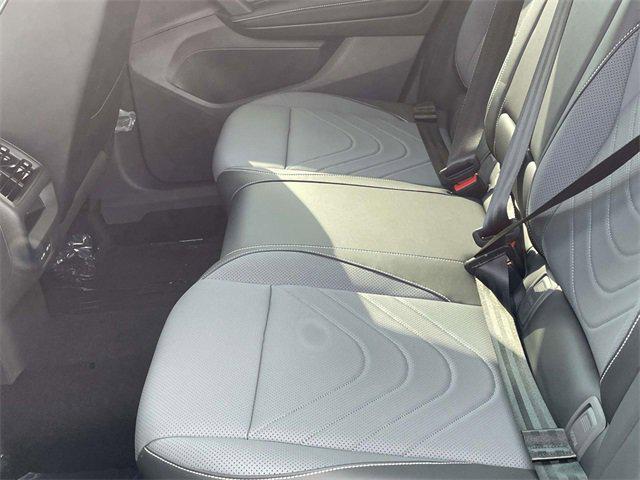 new 2025 Volkswagen Tiguan car, priced at $37,437