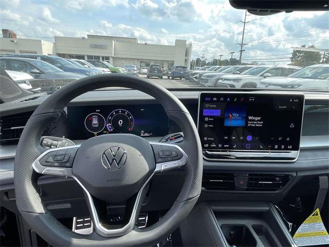 new 2025 Volkswagen Tiguan car, priced at $37,437
