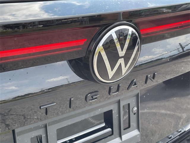new 2025 Volkswagen Tiguan car, priced at $37,437