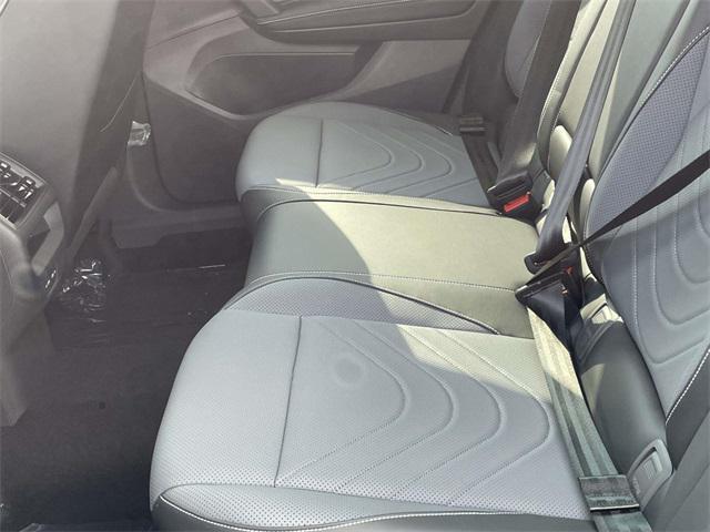 new 2025 Volkswagen Tiguan car, priced at $37,437