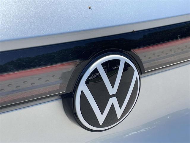 used 2022 Volkswagen ID.4 car, priced at $20,526