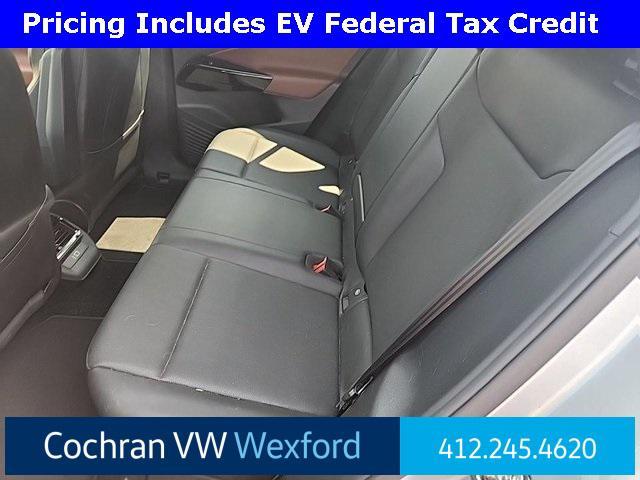 used 2022 Volkswagen ID.4 car, priced at $20,250