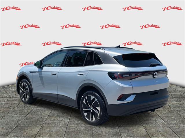 used 2022 Volkswagen ID.4 car, priced at $20,526
