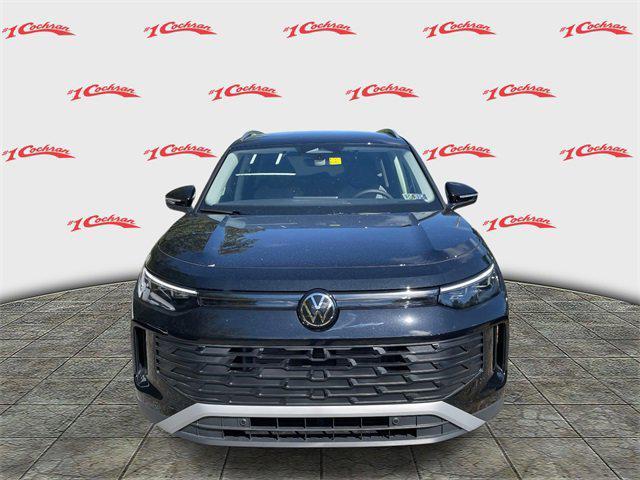 new 2025 Volkswagen Tiguan car, priced at $30,604