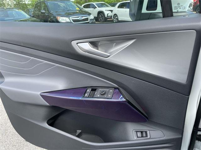 new 2025 Volkswagen ID.4 car, priced at $52,291