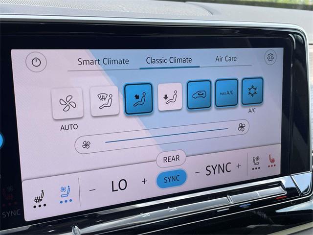 new 2025 Volkswagen Atlas car, priced at $51,875