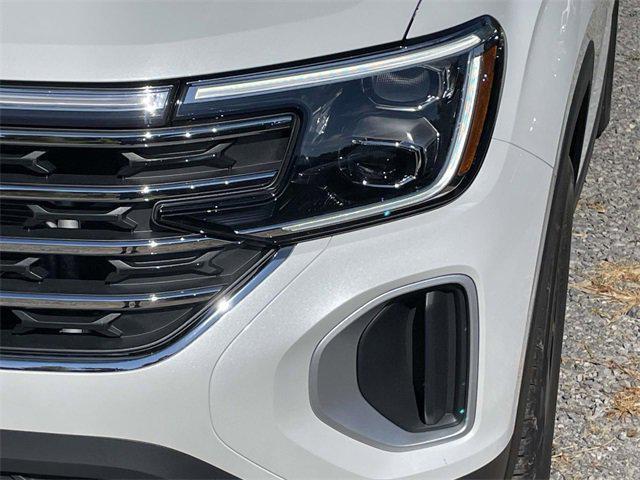 new 2026 Volkswagen Atlas car, priced at $47,695