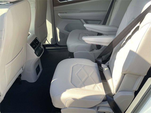 new 2026 Volkswagen Atlas car, priced at $47,695
