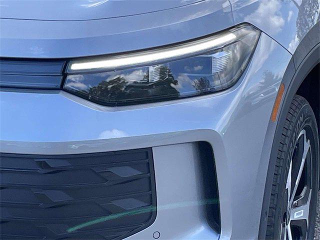 new 2026 Volkswagen Tiguan car, priced at $38,961