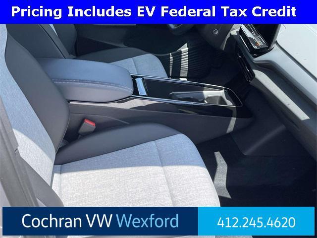 used 2023 Volkswagen ID.4 car, priced at $19,995