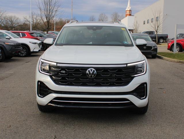 new 2025 Volkswagen Atlas car, priced at $55,949