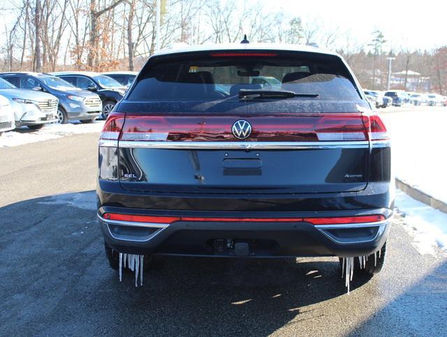 new 2024 Volkswagen Atlas Cross Sport car, priced at $47,821