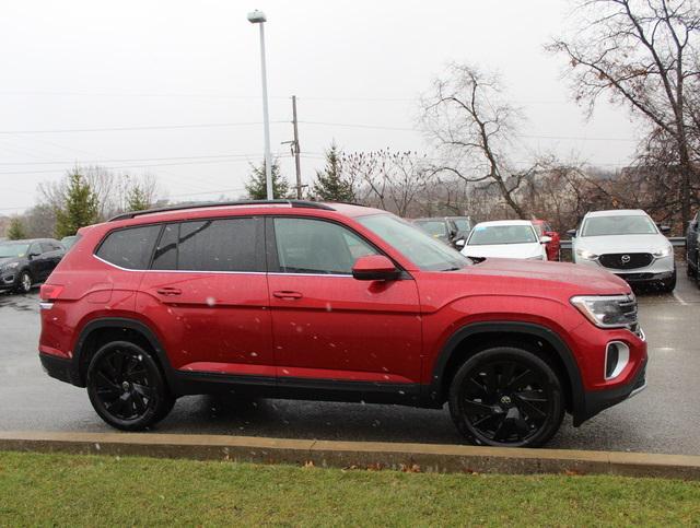 new 2024 Volkswagen Atlas car, priced at $44,734