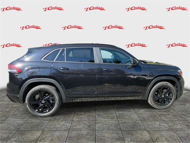 new 2026 Volkswagen Atlas Cross Sport car, priced at $50,938