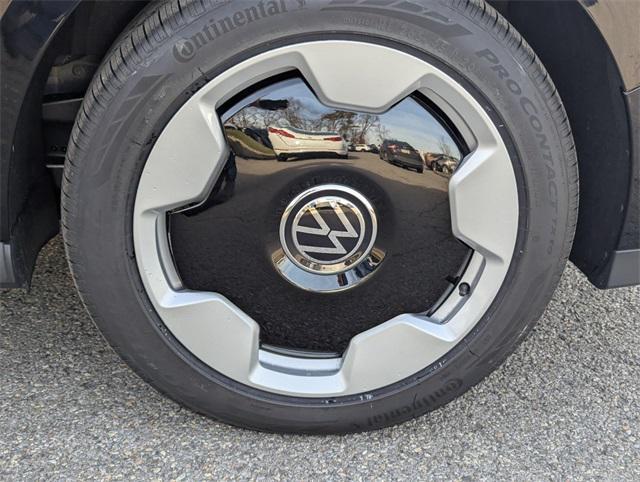 new 2025 Volkswagen ID. Buzz car, priced at $59,995