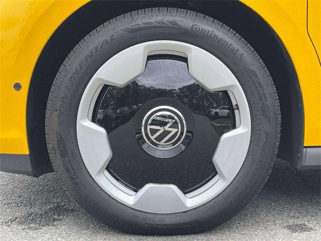 new 2025 Volkswagen ID. Buzz car, priced at $57,925