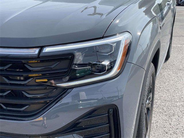 new 2025 Volkswagen Atlas Cross Sport car, priced at $48,146