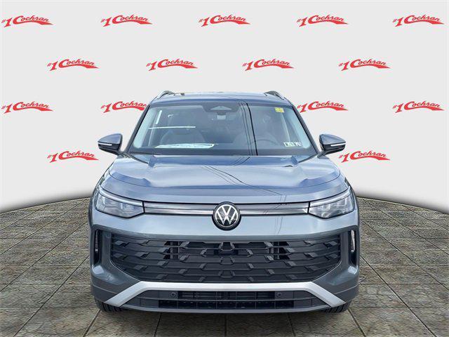 new 2025 Volkswagen Tiguan car, priced at $35,409