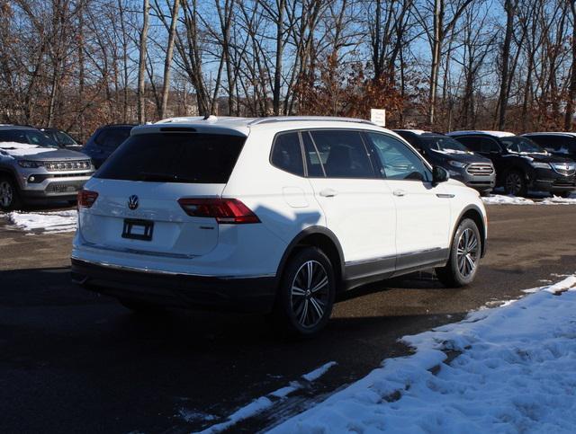 new 2024 Volkswagen Tiguan car, priced at $33,951