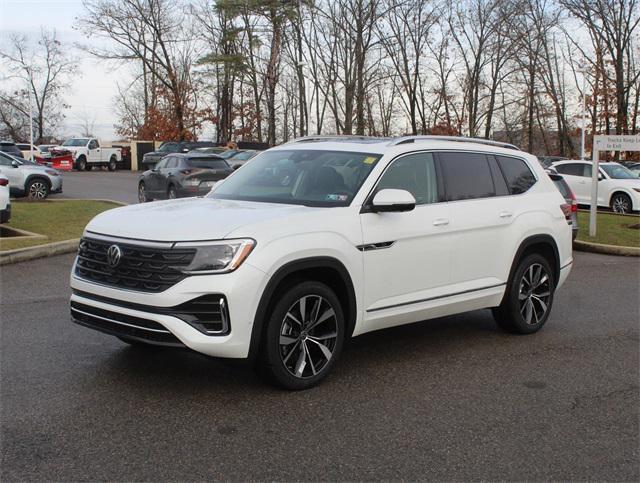 new 2025 Volkswagen Atlas car, priced at $53,307